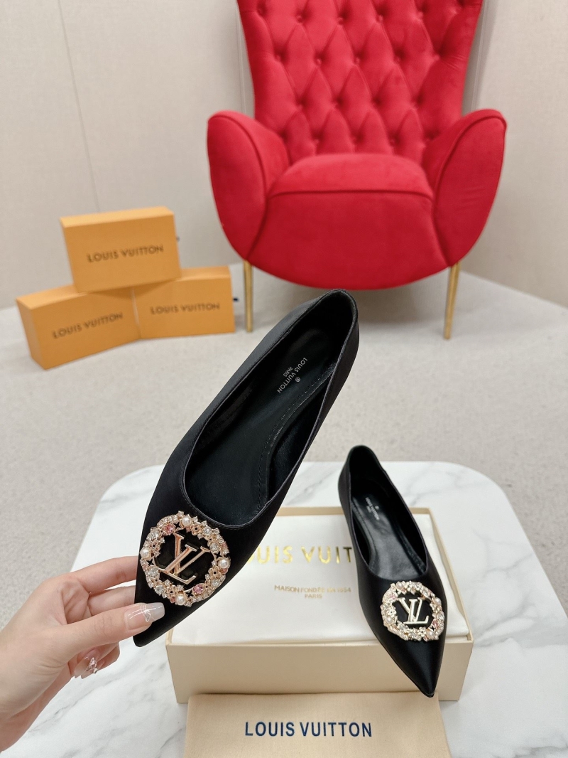 LV flat shoes